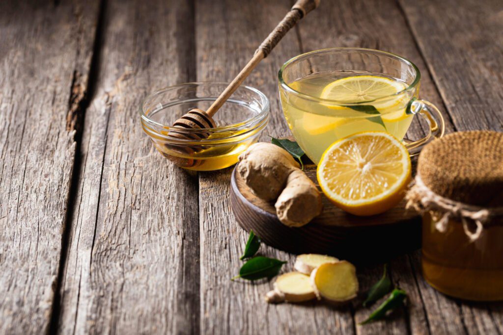 Salty Ginger and Lemon Moisturizing Lemonade Recipe for Athletes